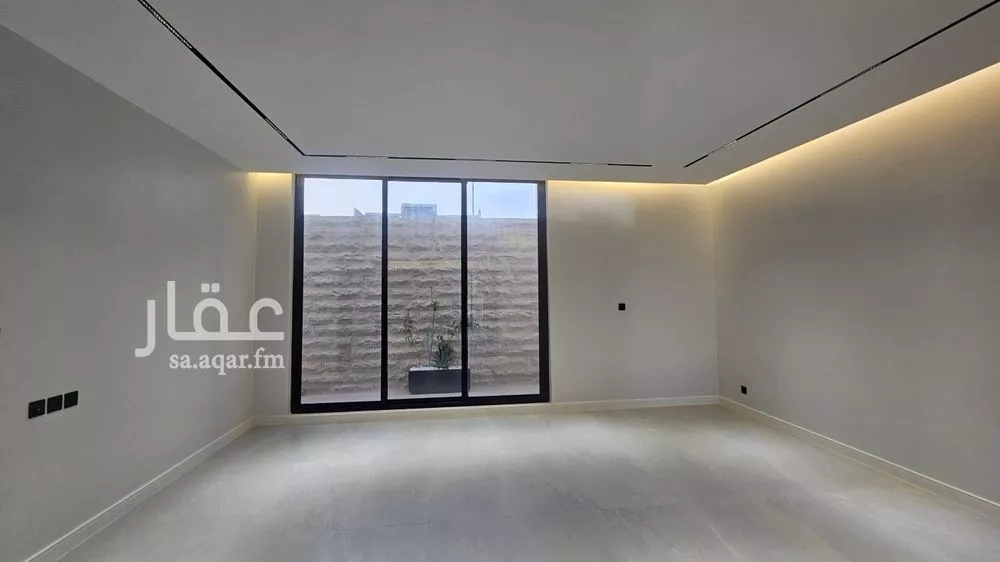 5 bedroom villa in Al Farouq 6