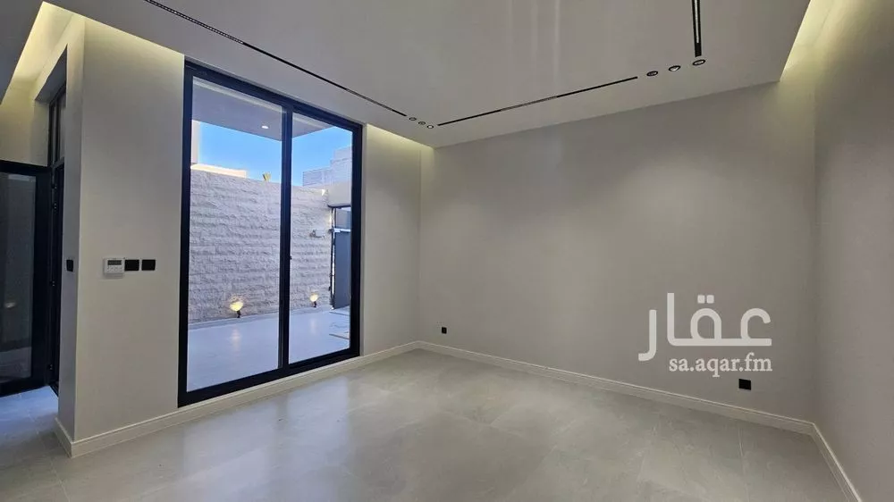 فيلا 5 غرف في الفاروق 7