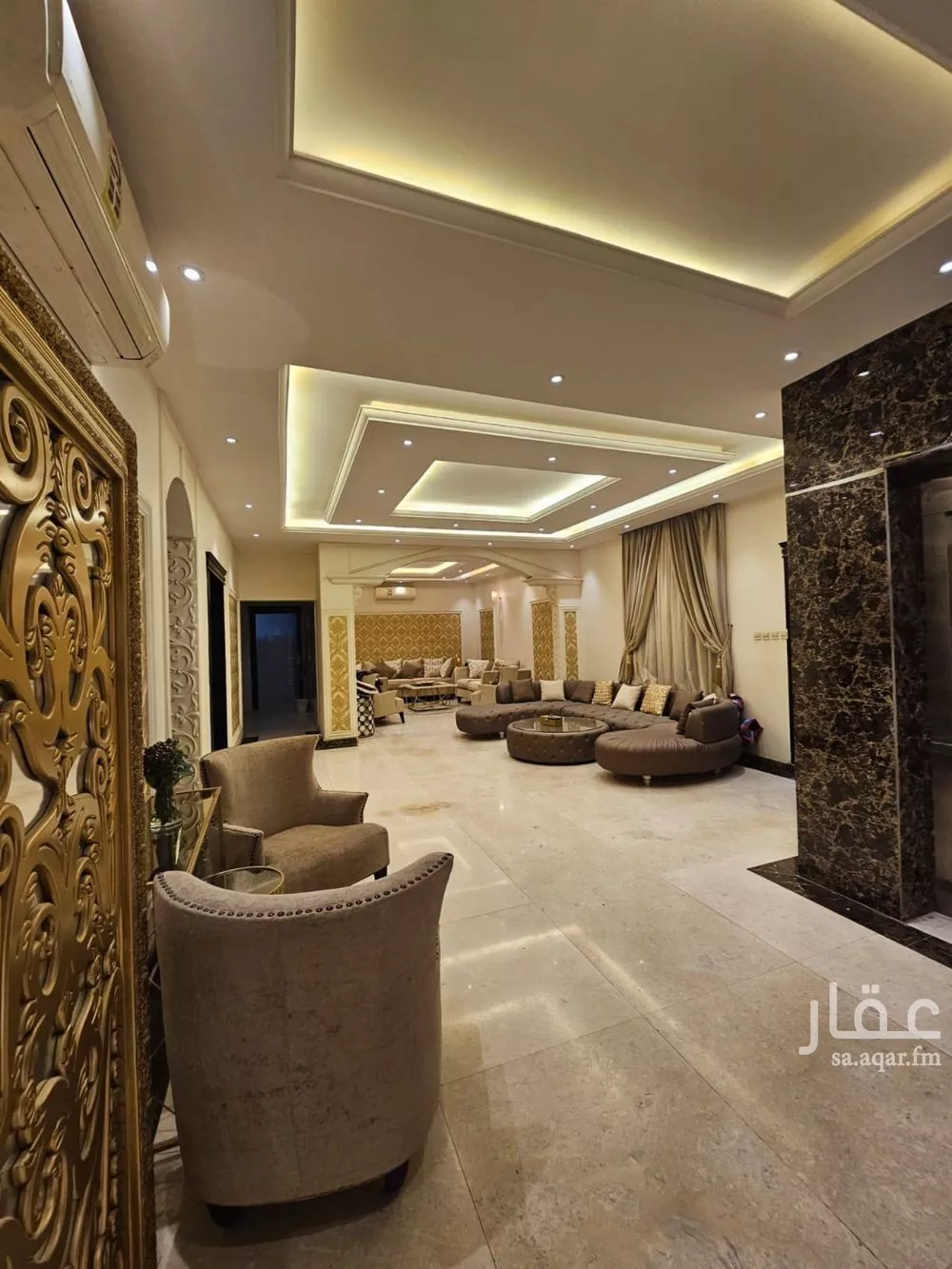 6 bedroom villa in Al Yasmin 6