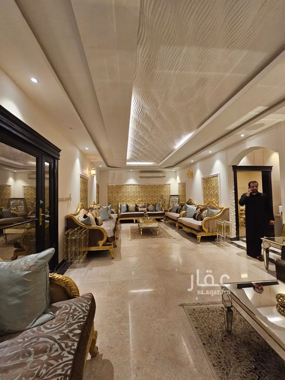 6 bedroom villa in Al Yasmin 8