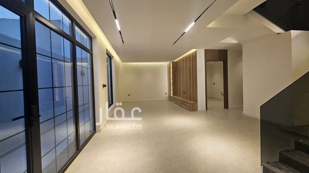 4 bedroom duplex in Al Farouq 10