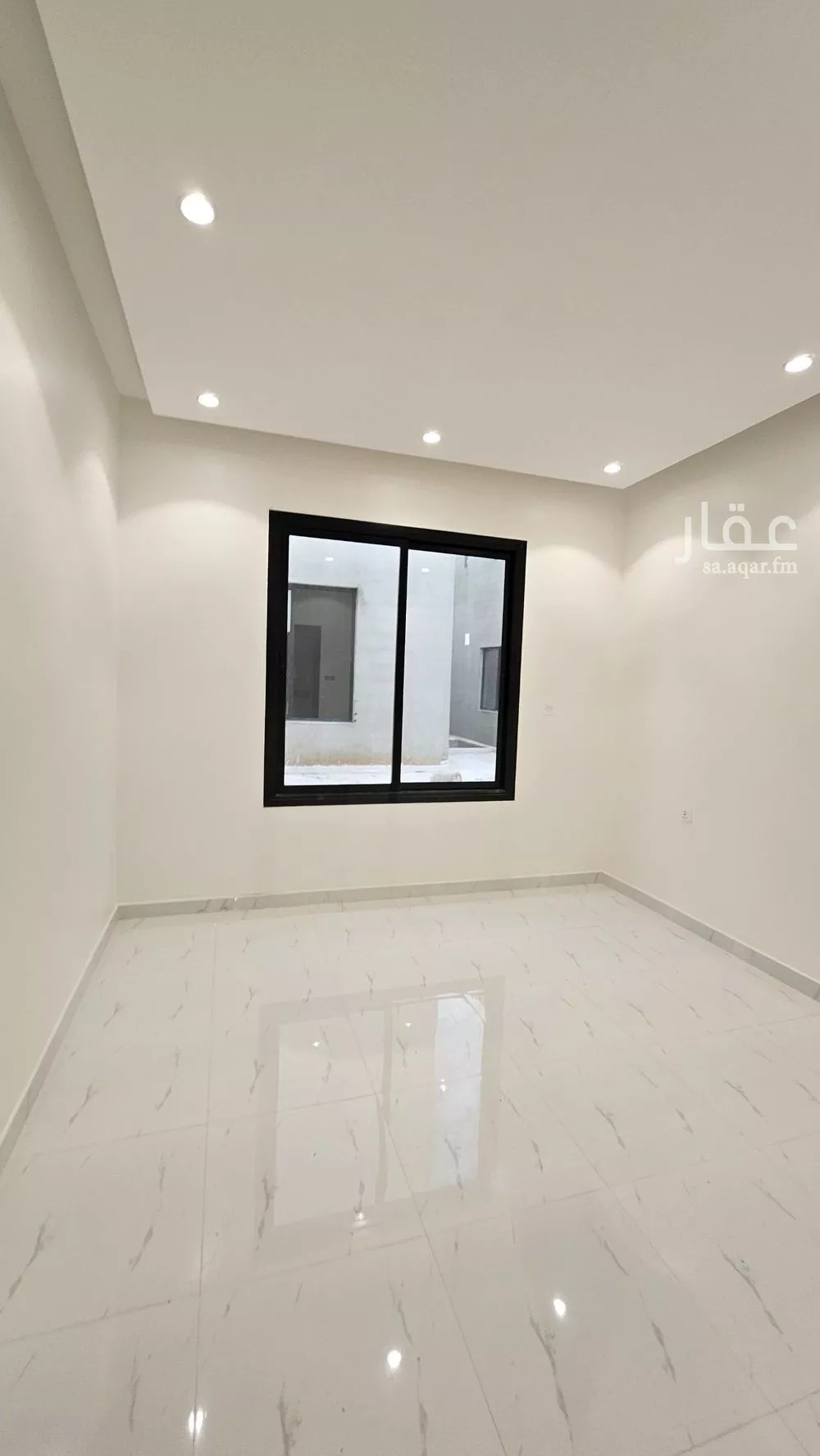 4 bedroom duplex in Al Janadriyah 12
