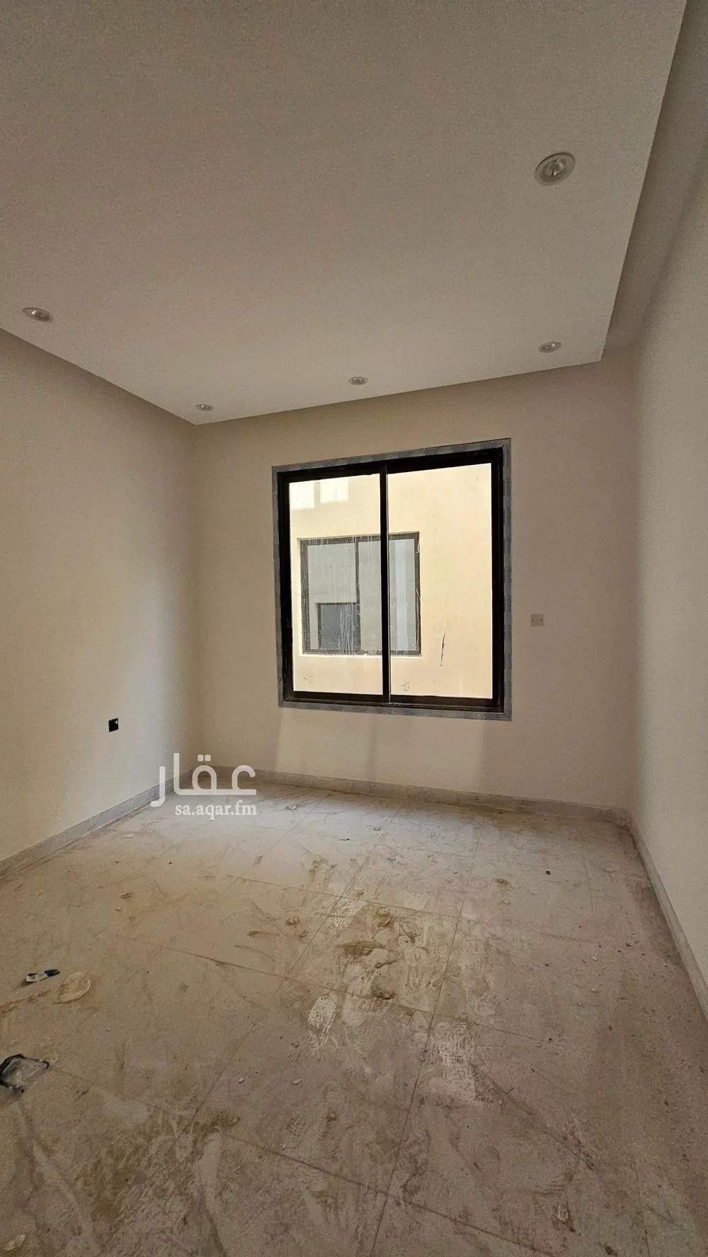 4 bedroom duplex in Al Janadriyah 14