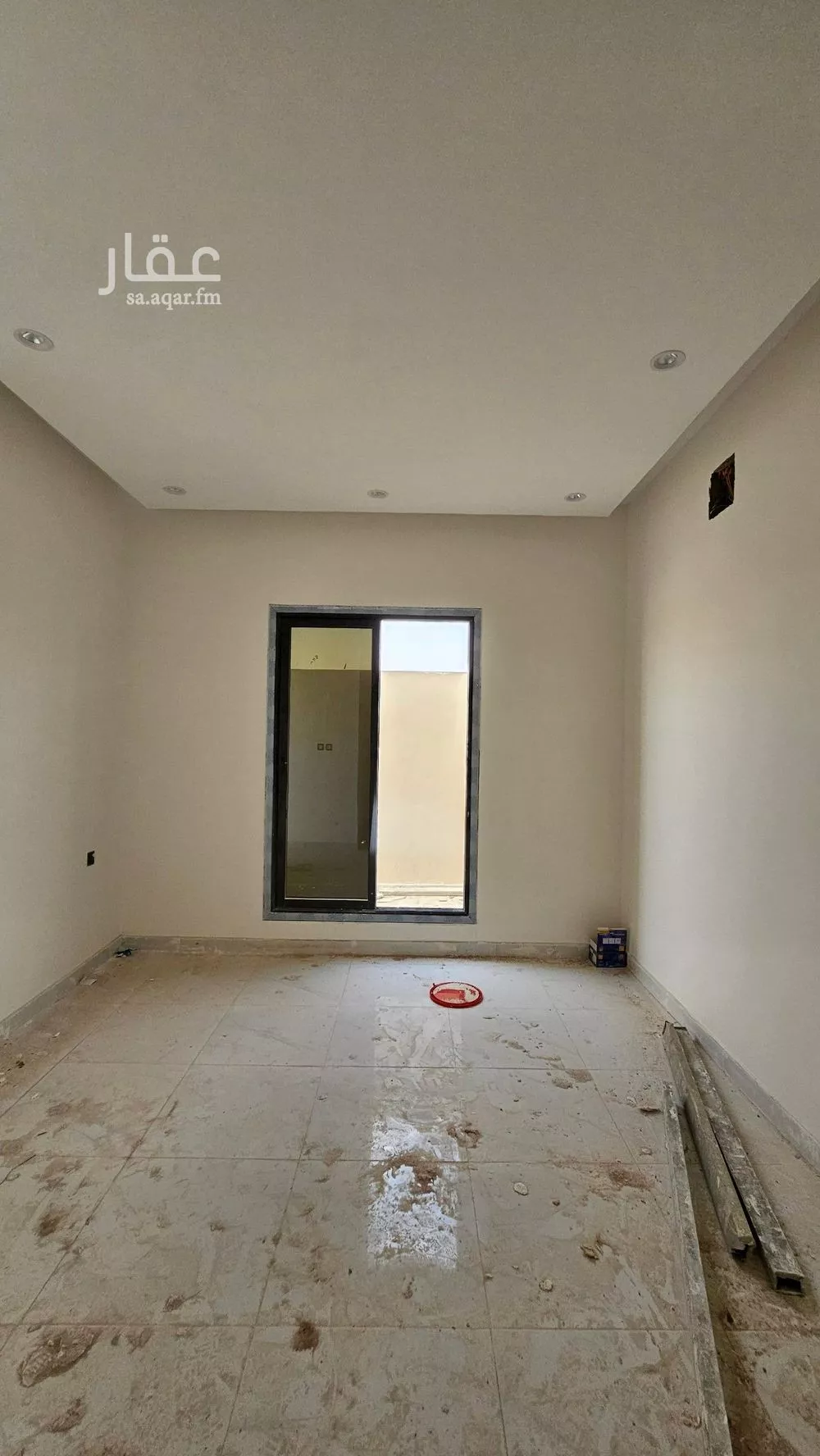 4 bedroom duplex in Al Janadriyah 18