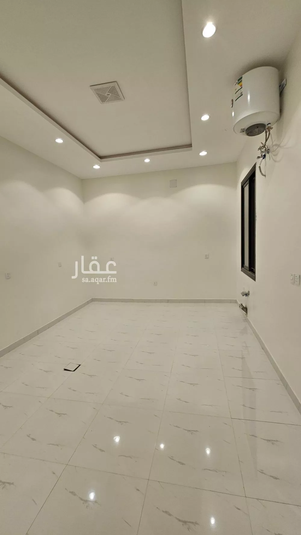 4 bedroom duplex in Al Janadriyah 19