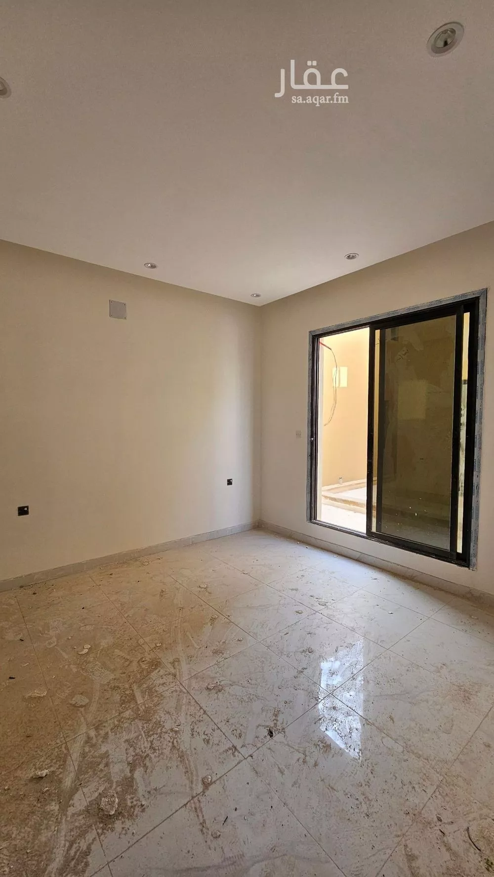 4 bedroom duplex in Al Janadriyah 22