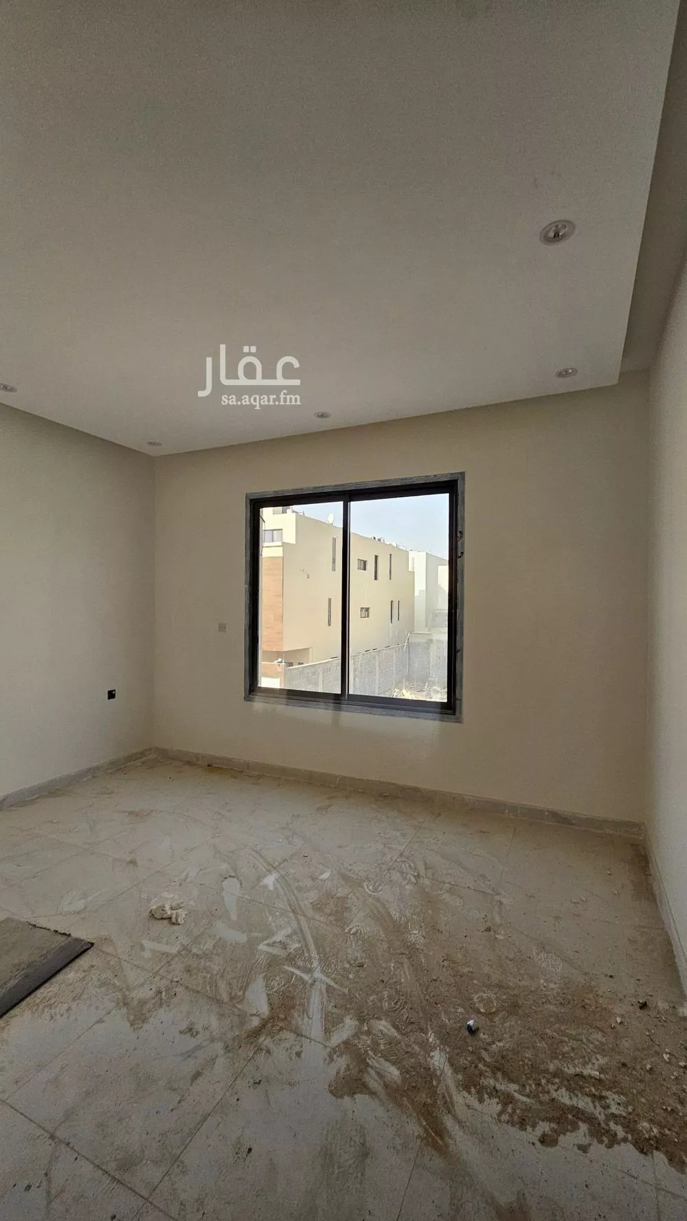 4 bedroom duplex in Al Janadriyah 23
