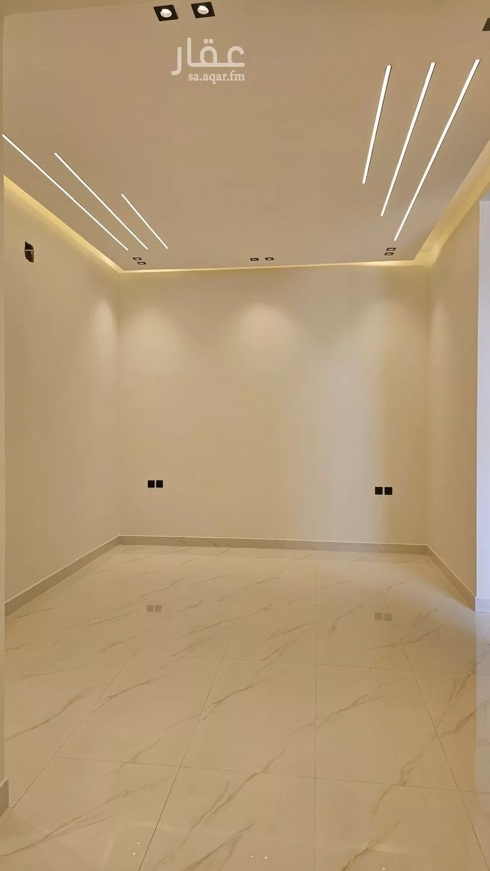 4 bedroom villa in Ash Sharq 15