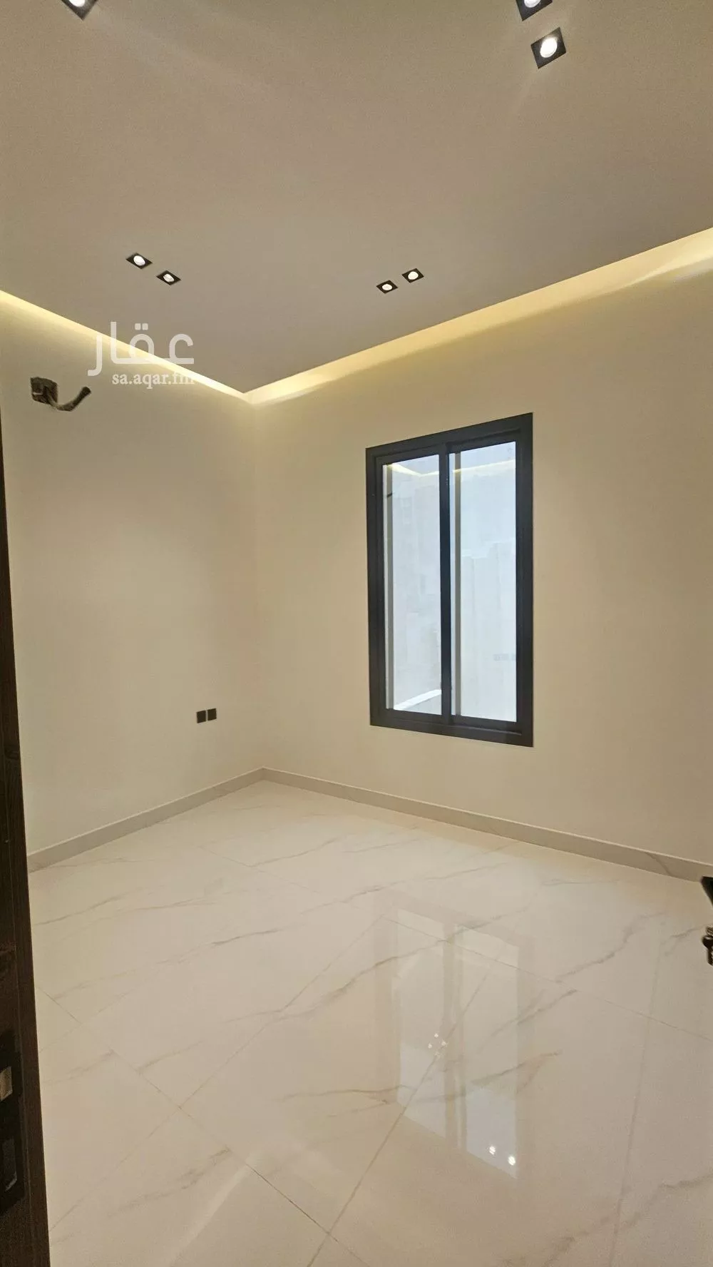 4 bedroom villa in Ash Sharq 17