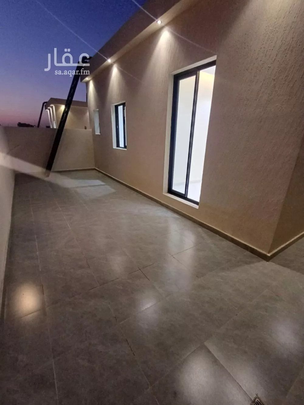 فيلا 8 غرف في الخليج 21