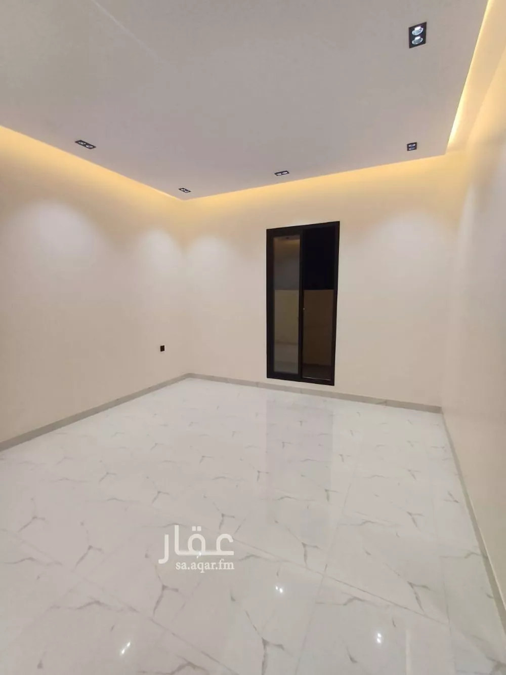 فيلا 8 غرف في الخليج 24