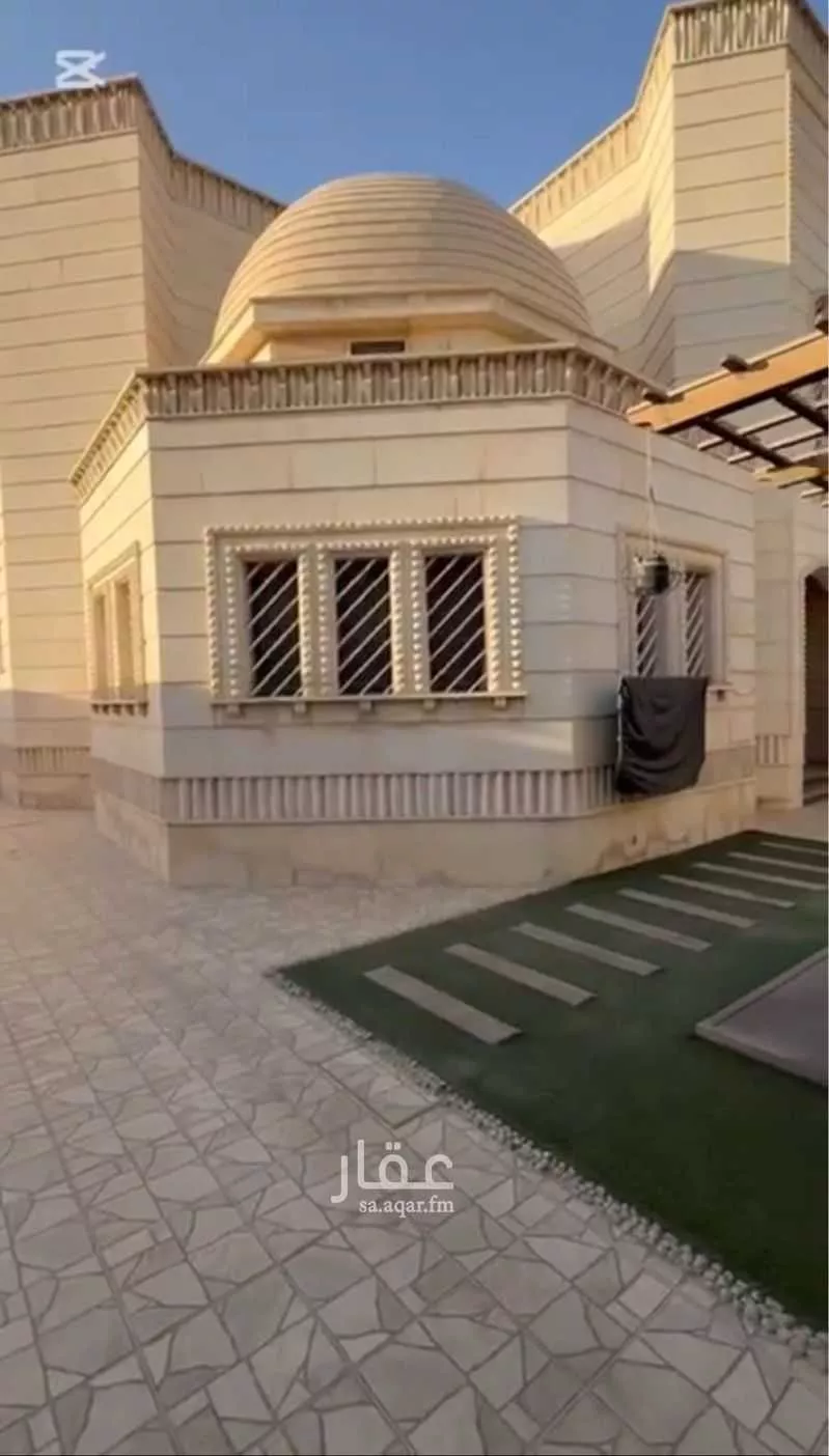 5 bedroom villa in Al Rawabi 2