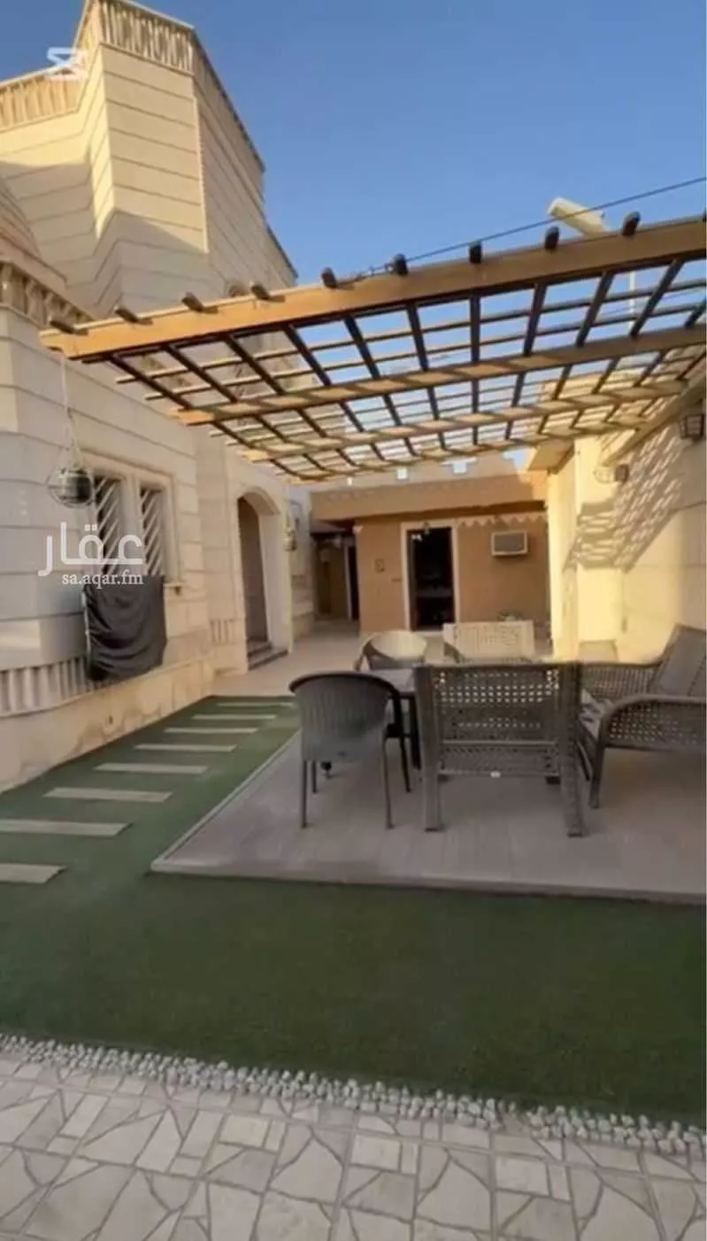 5 bedroom villa in Al Rawabi 3