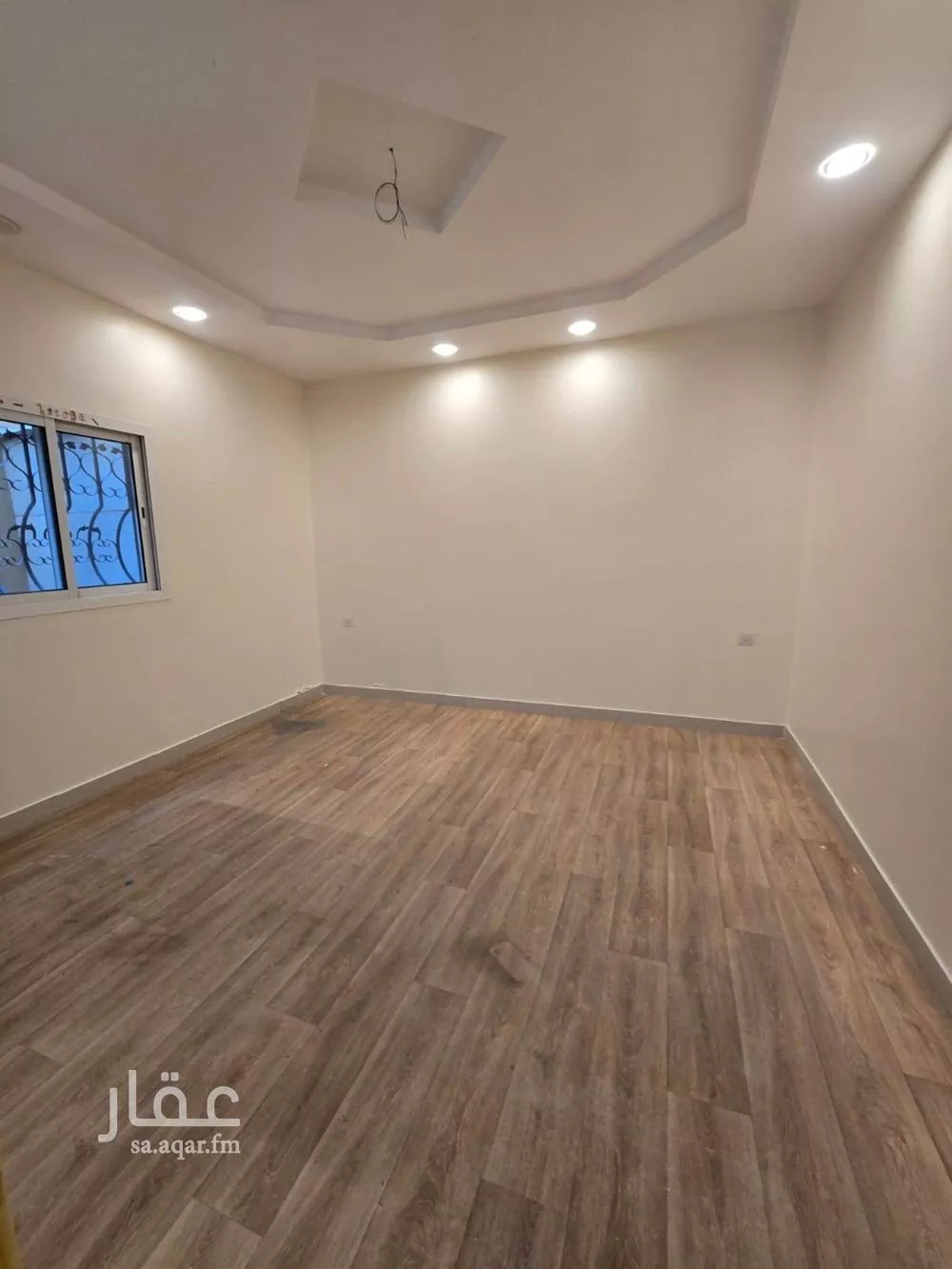 5 bedroom villa in Al Yasmin 9