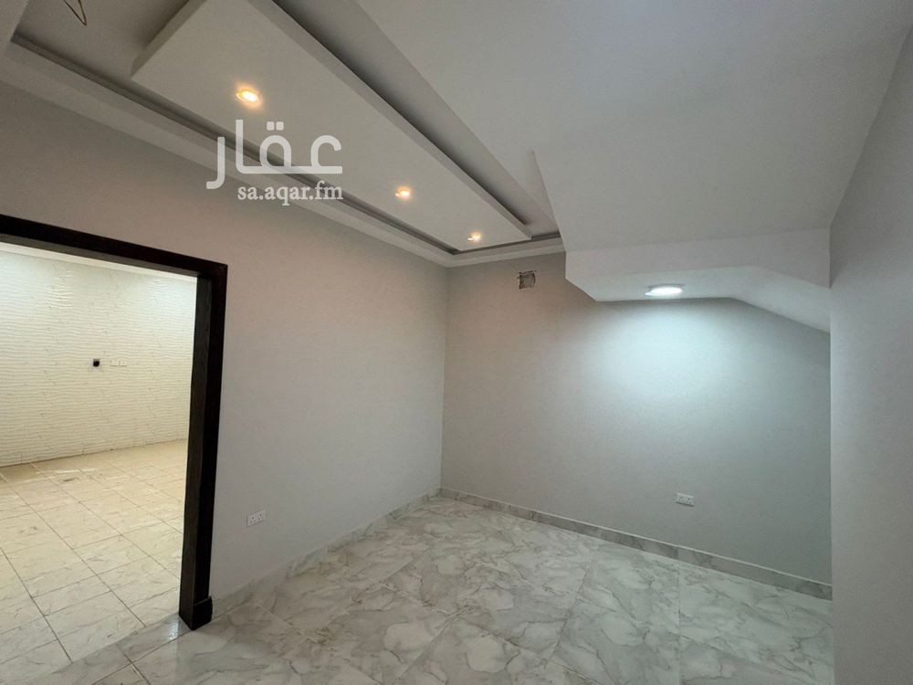 6 bedroom villa in Abdullah Fuad, Eastern Province 8