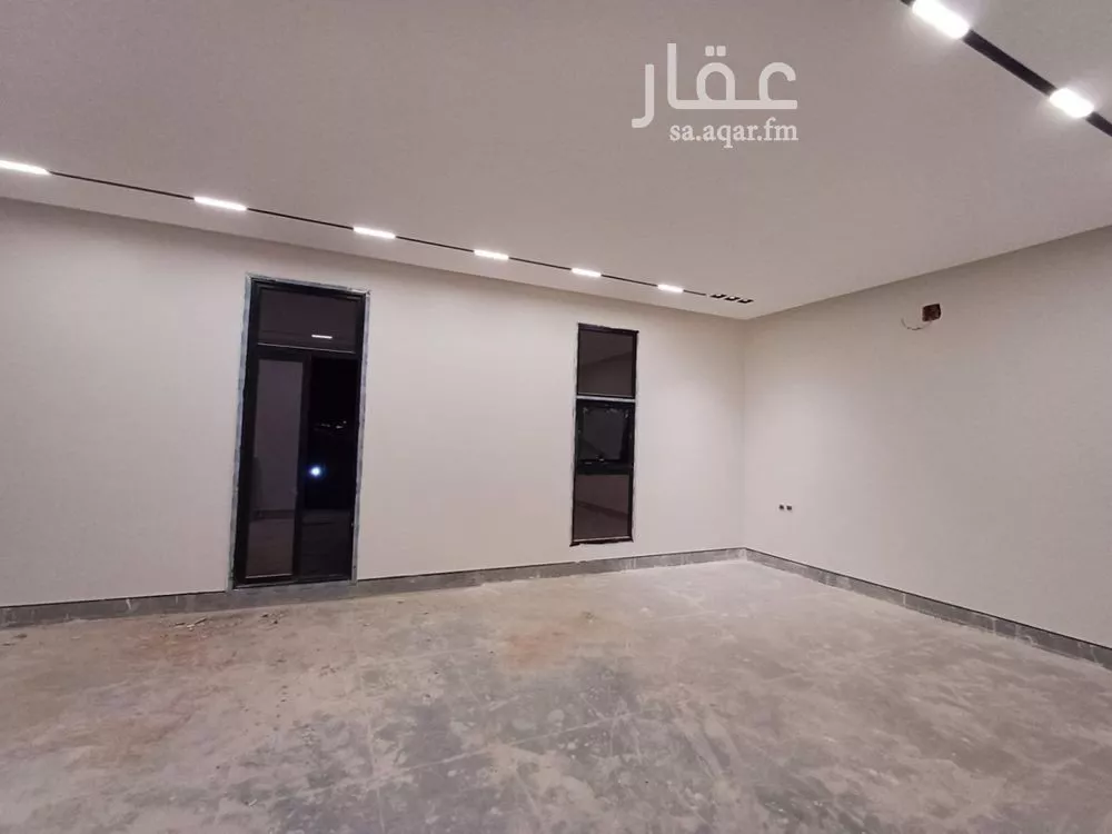 6 bedroom villa in Ash Sharq 11