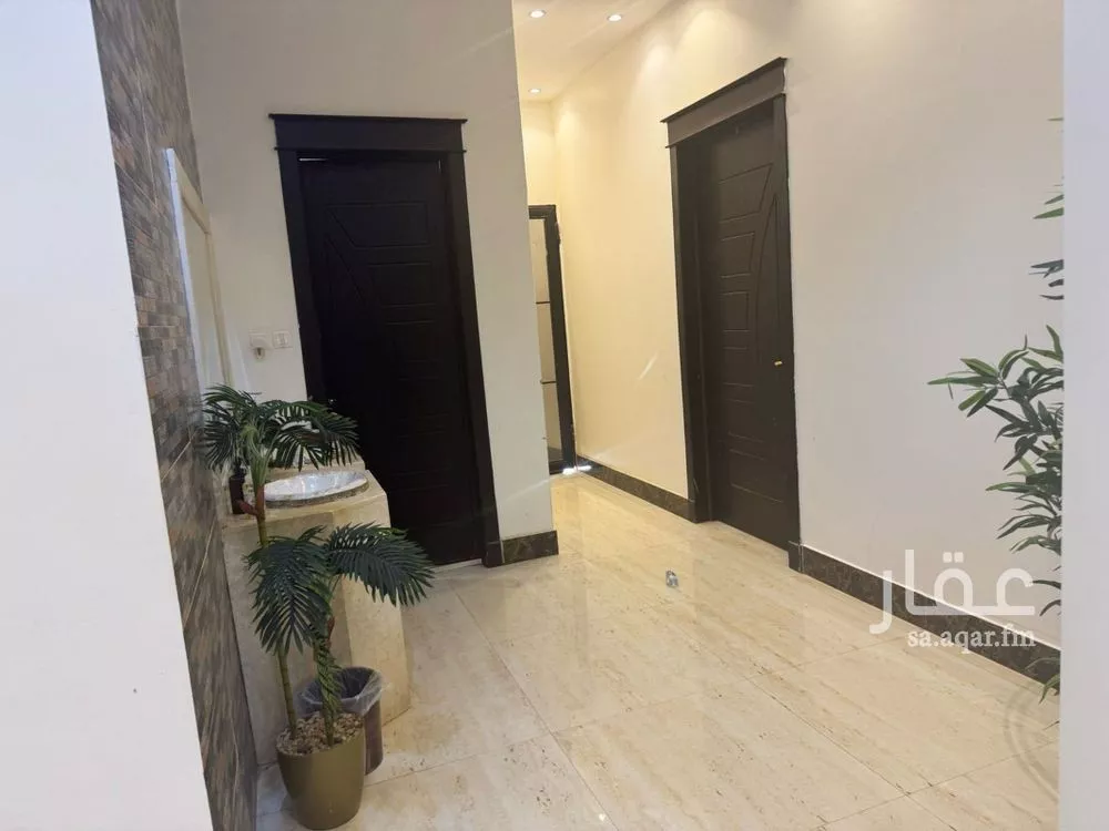 5 bedroom villa in Al Rimal 7