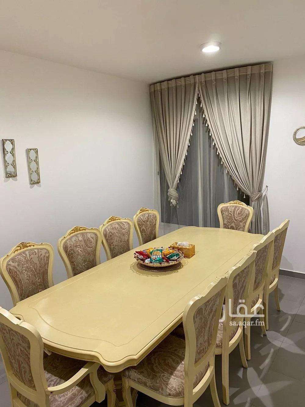 فيلا 8 غرف في الرمال 9