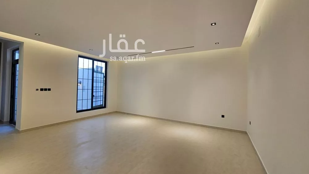 فيلا 5 غرف في الفاروق 9
