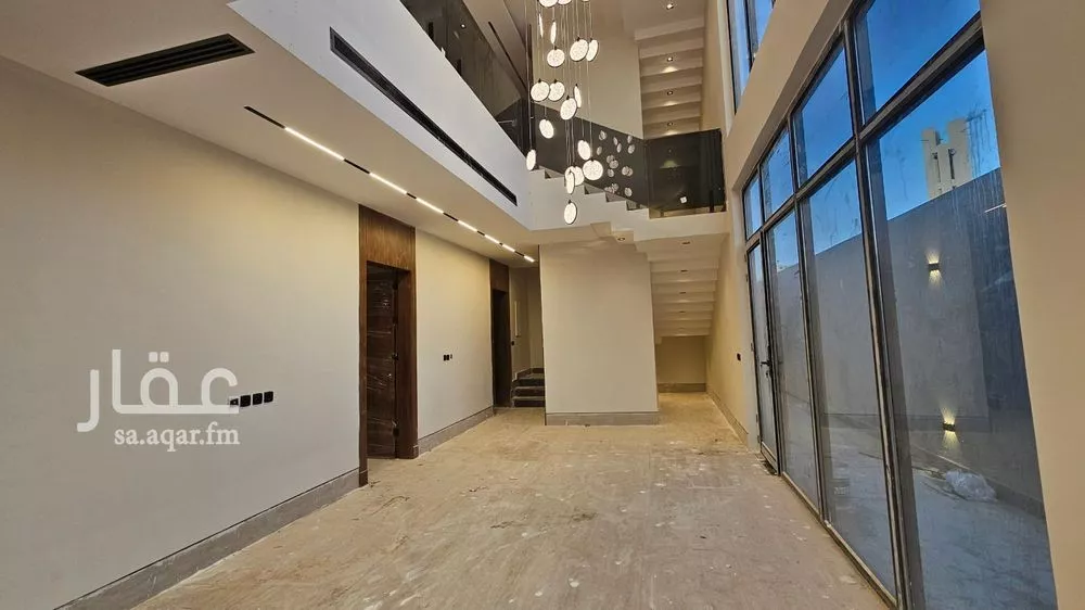5 bedroom villa in Al Aridh 4