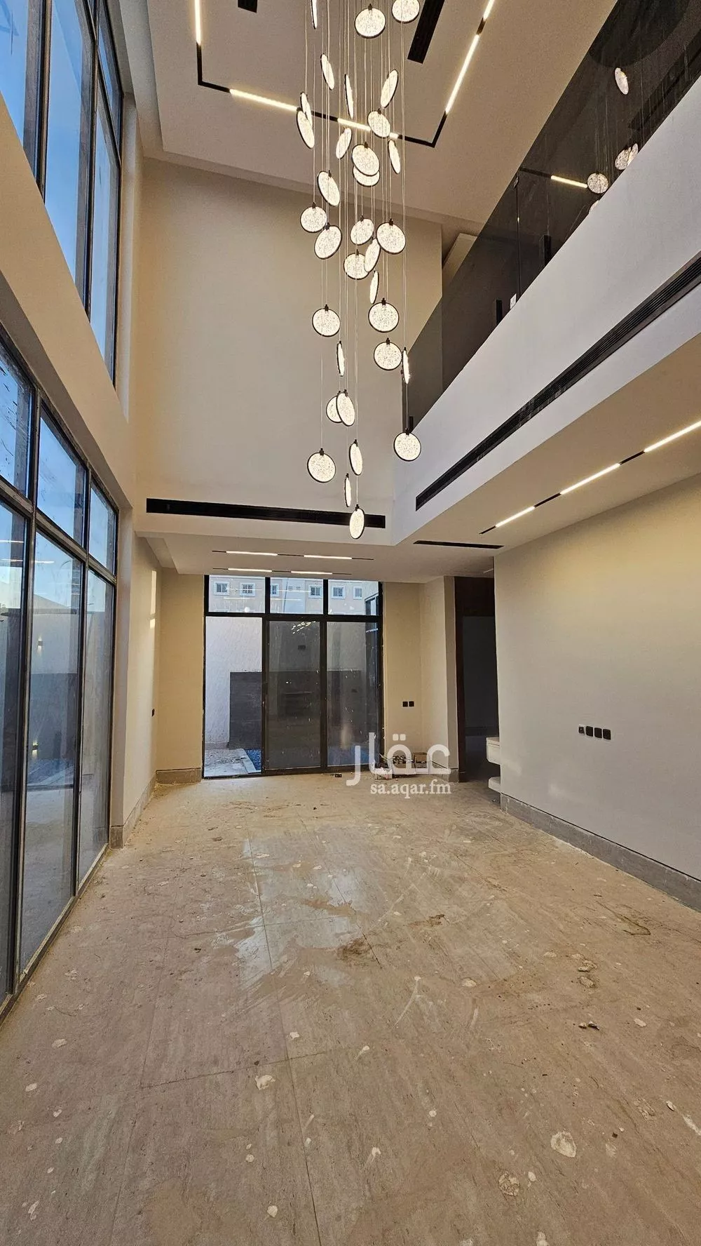 5 bedroom villa in Al Aridh 8