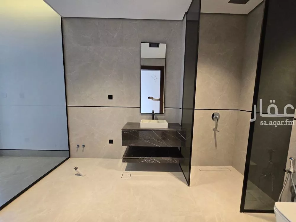 5 bedroom villa in Al Narjis 18
