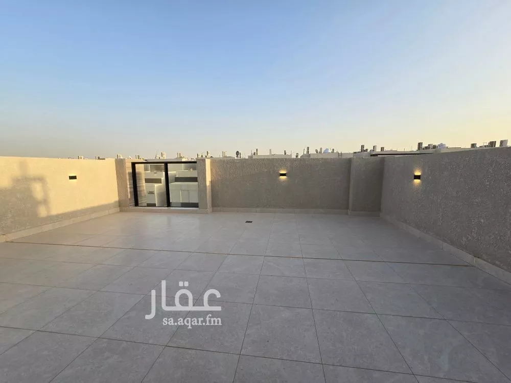 5 bedroom villa in Al Narjis 4