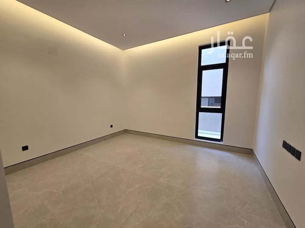 5 bedroom villa in Al Narjis 5