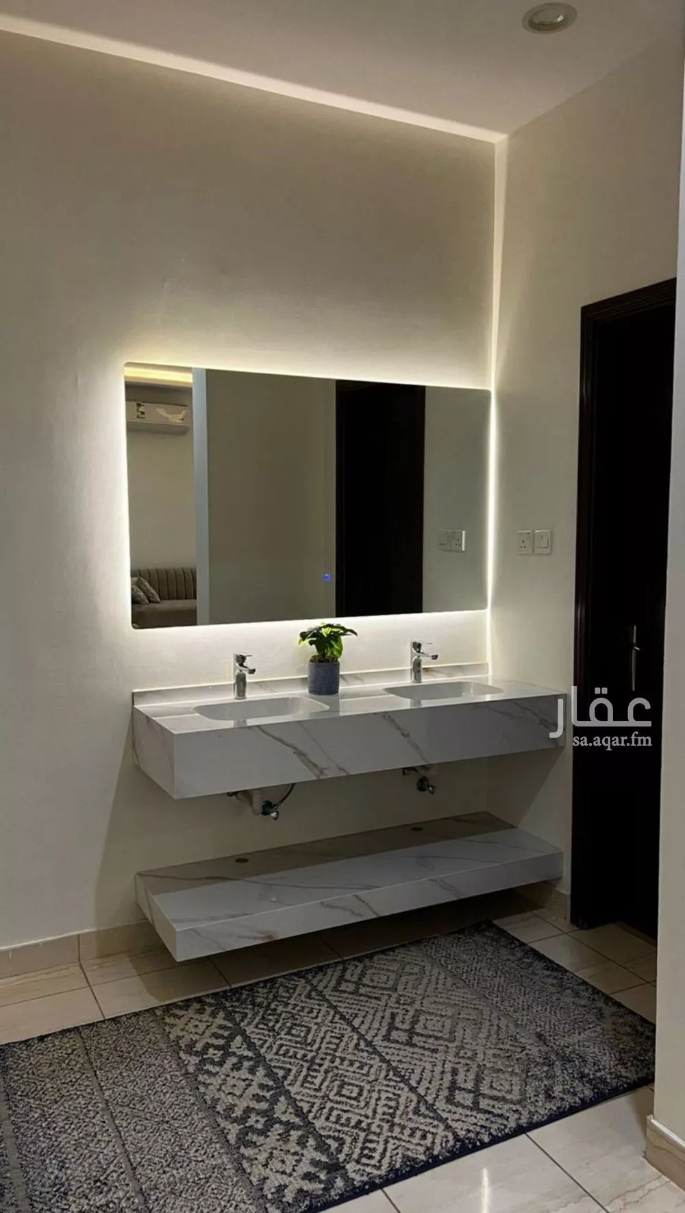 5 bedroom villa in Al Aridh 3