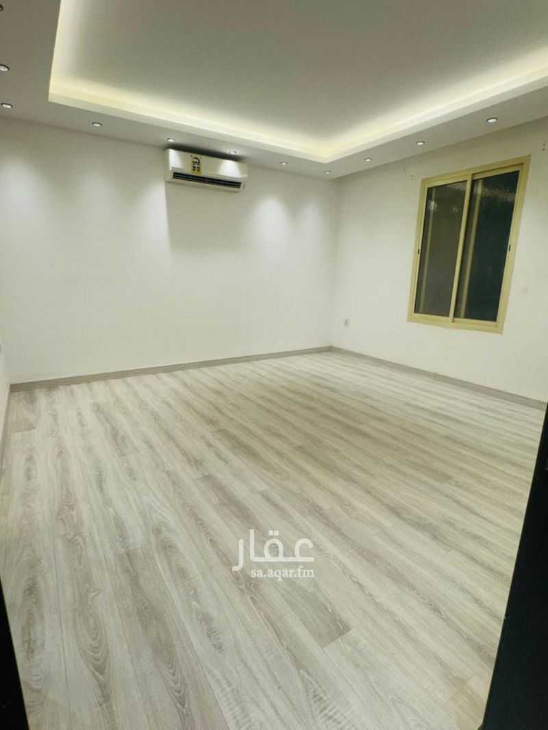 4 bedroom apartment in Al Yasmin, Riyadh 7