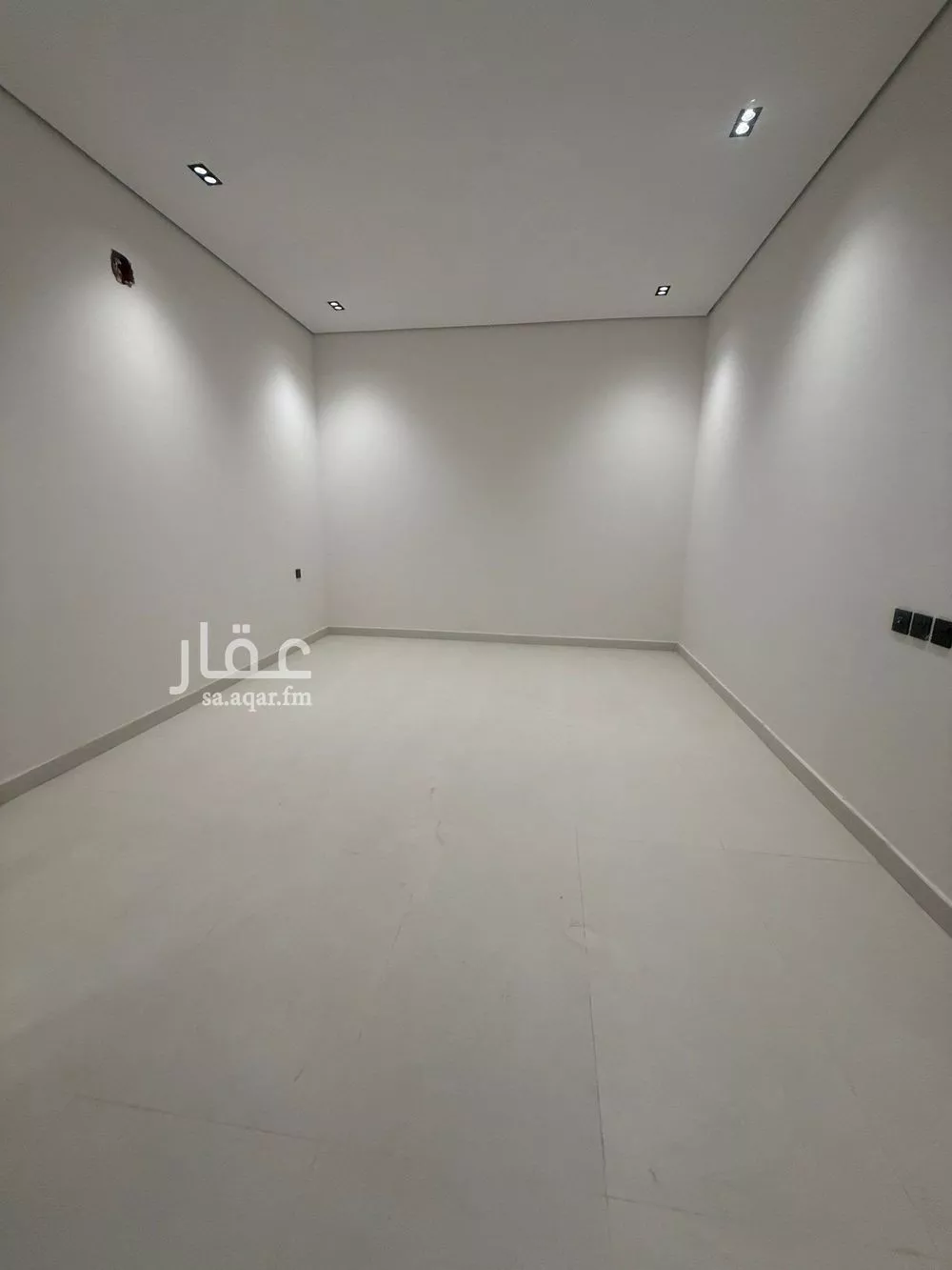 فيلا 7 غرف في ظهرة لبن 13