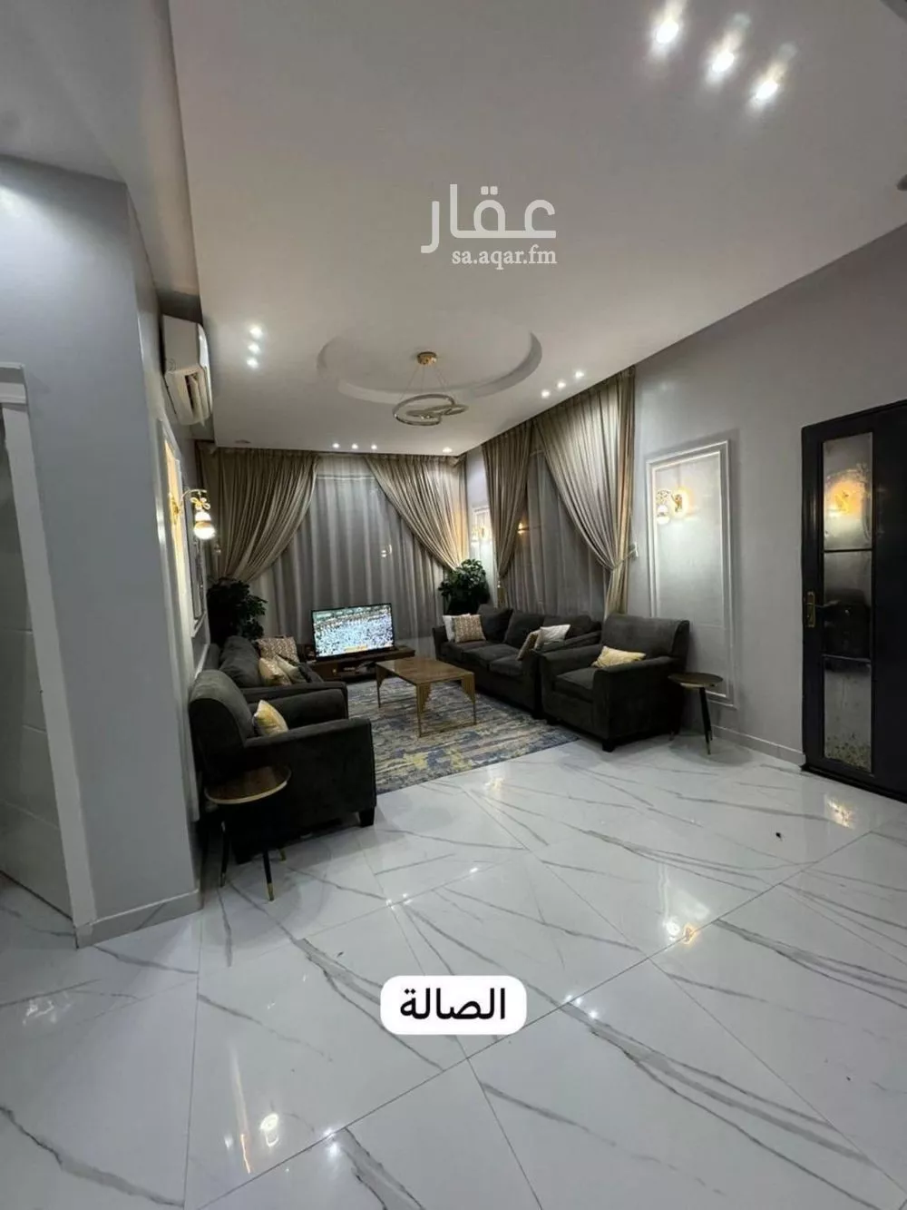 فيلا 4 غرف في الرمال 3