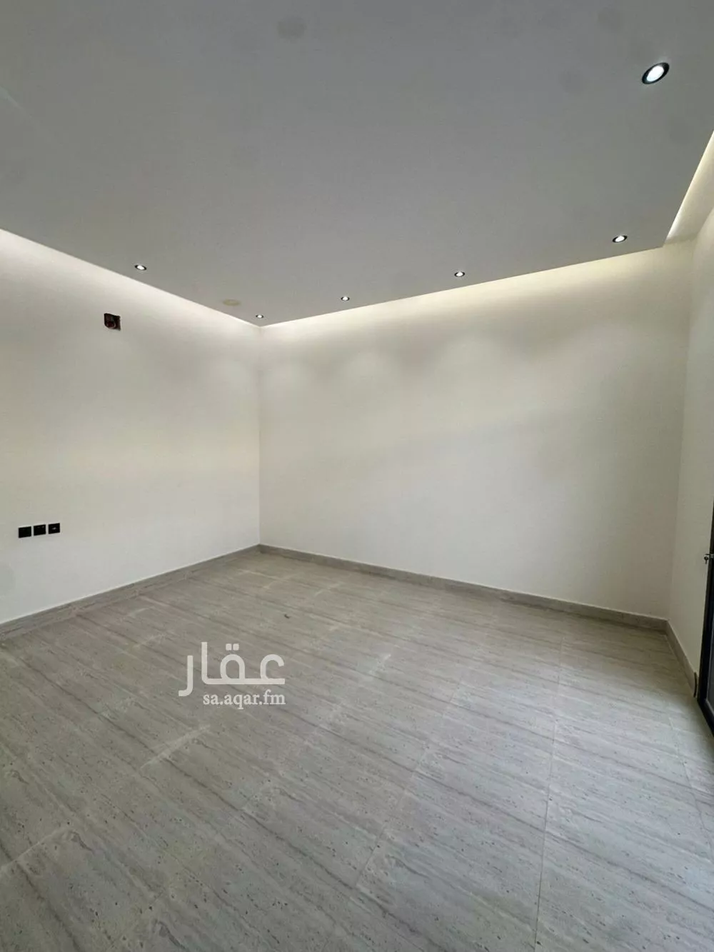 5 bedroom villa in Tuwaiq 7