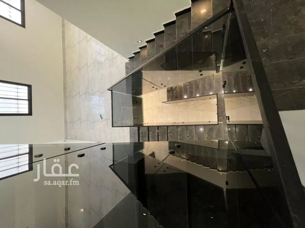 فيلا 5 غرف في طويق 25
