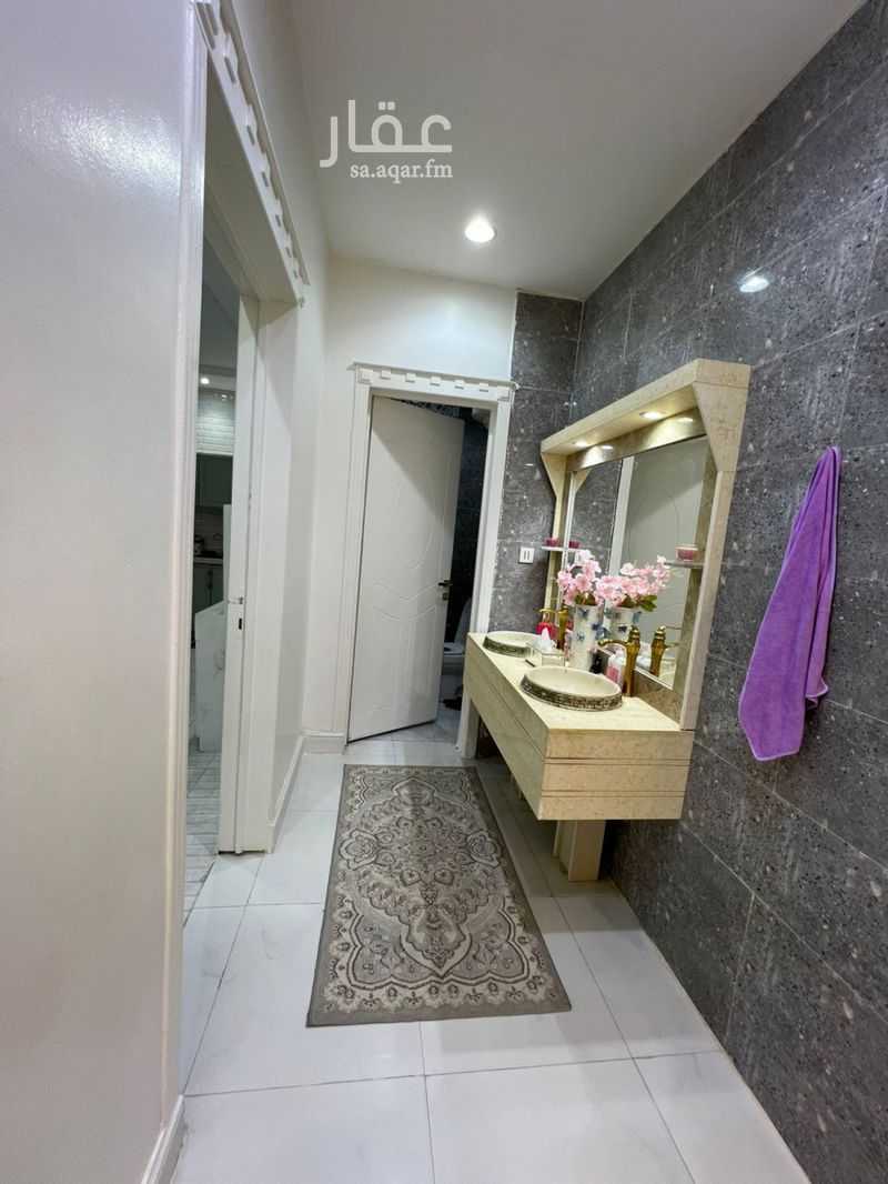 4 bedroom villa in Taibah, Riyadh 6