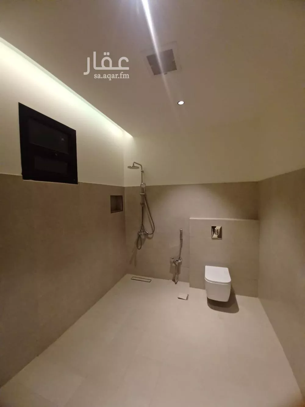 فيلا 4 غرف في النرجس 13