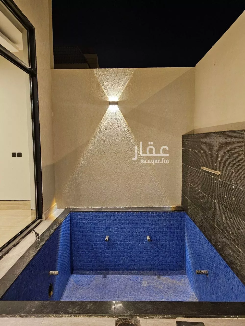 فيلا 4 غرف في العارض 14