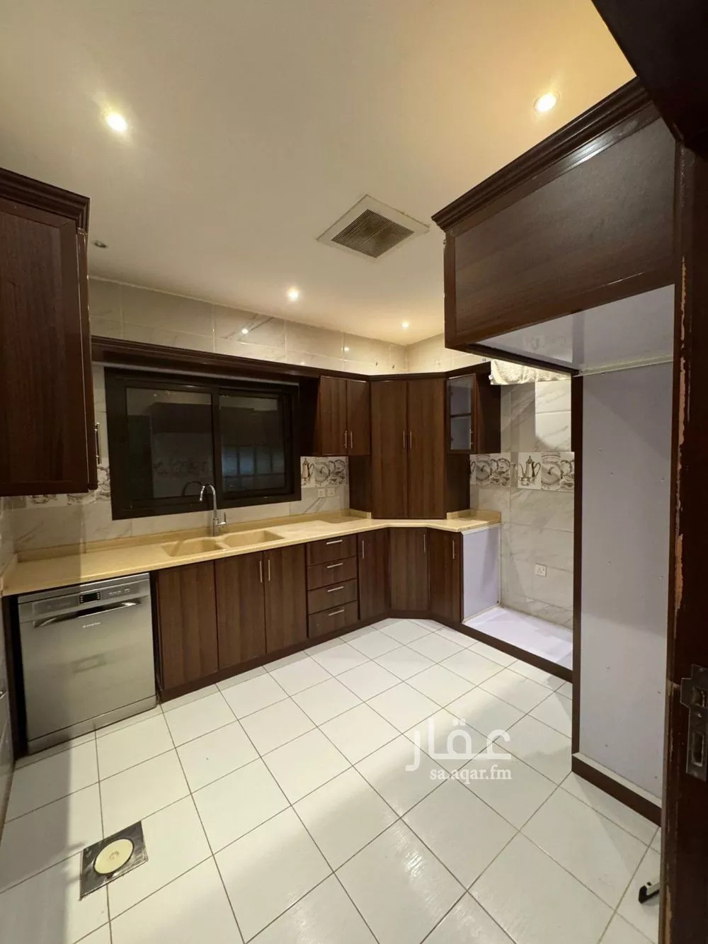 4 bedroom apartment in Al Andalus 3