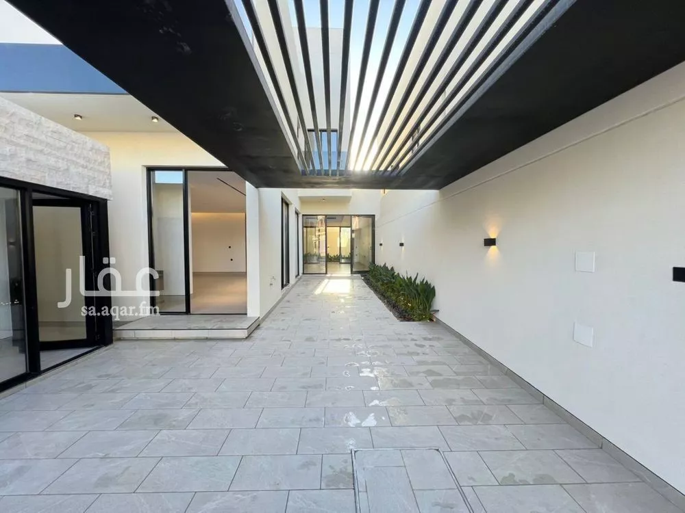 4 bedroom villa in Al Narjis 10
