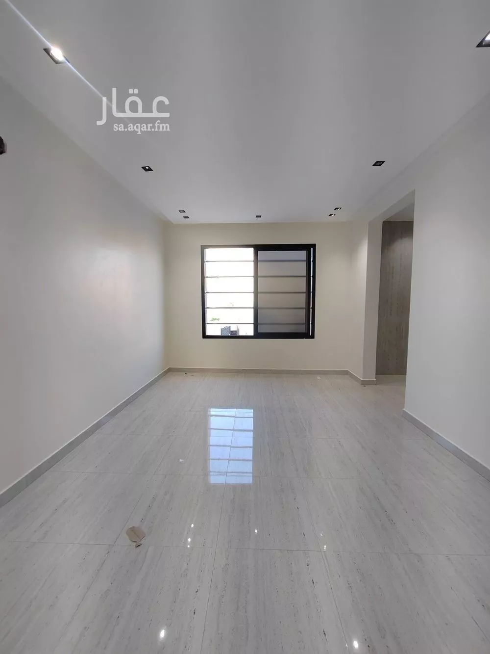 فيلا 6 غرف في طويق 11