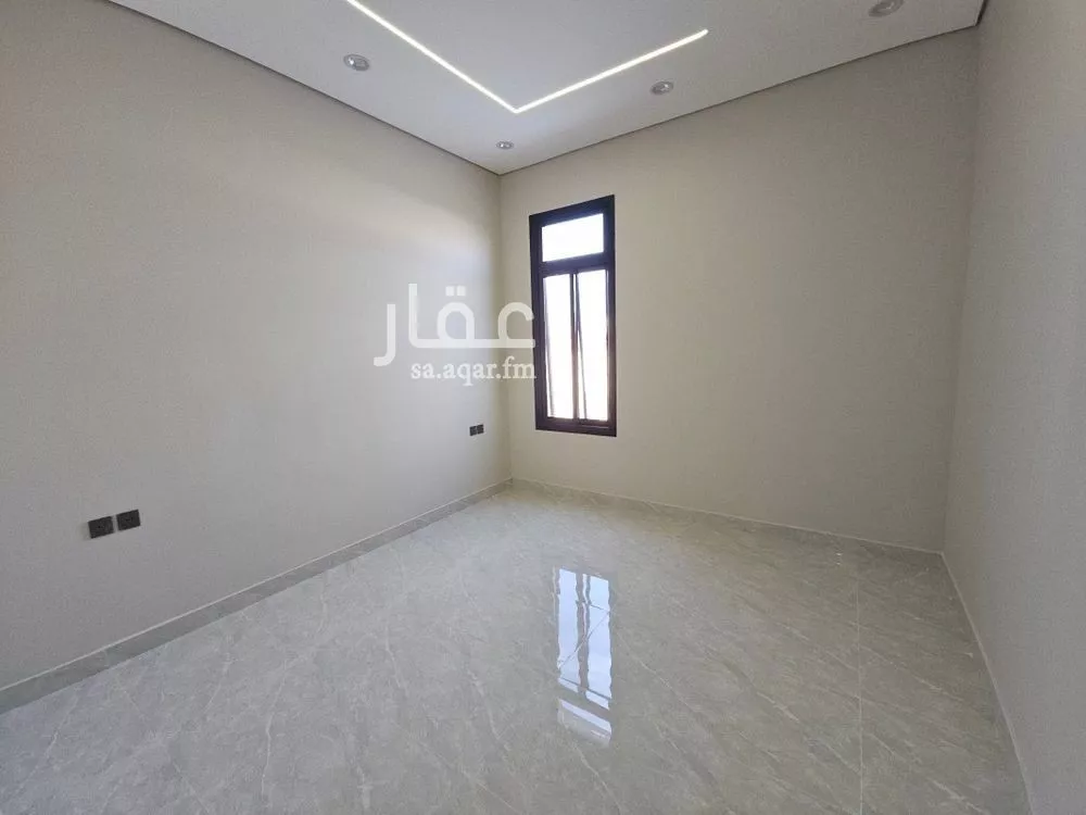 فيلا 5 غرف في الجنادرية 8