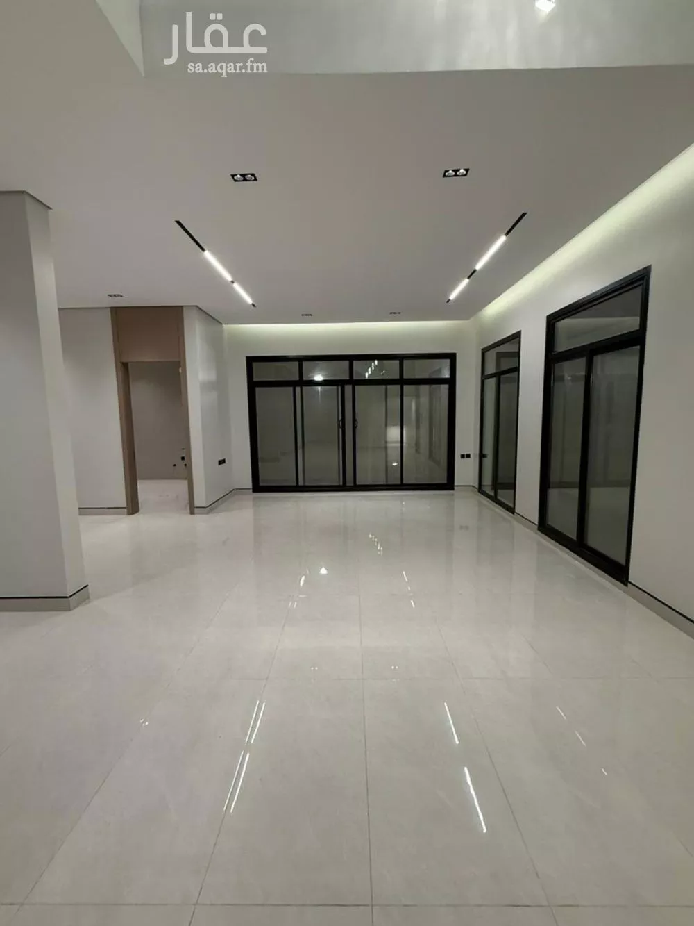 10 bedroom villa in Al Maizilah 6