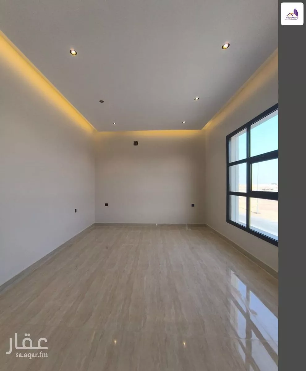 4 bedroom villa in Al Janadriyah 10