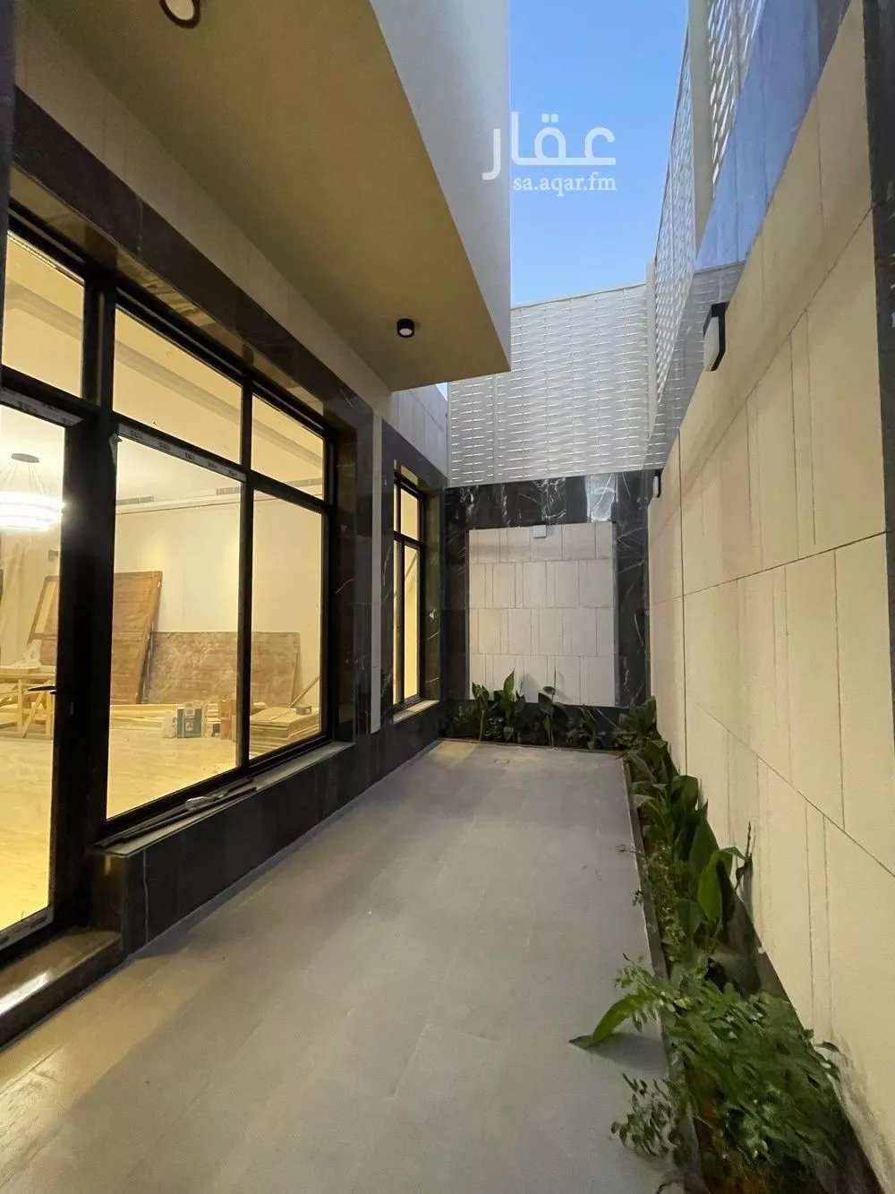 5 bedroom villa in Al Malqa 2