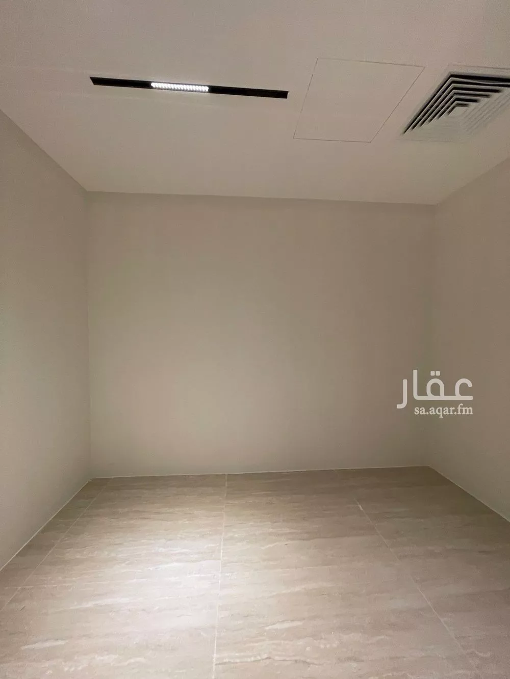 5 bedroom villa in Al Malqa 11