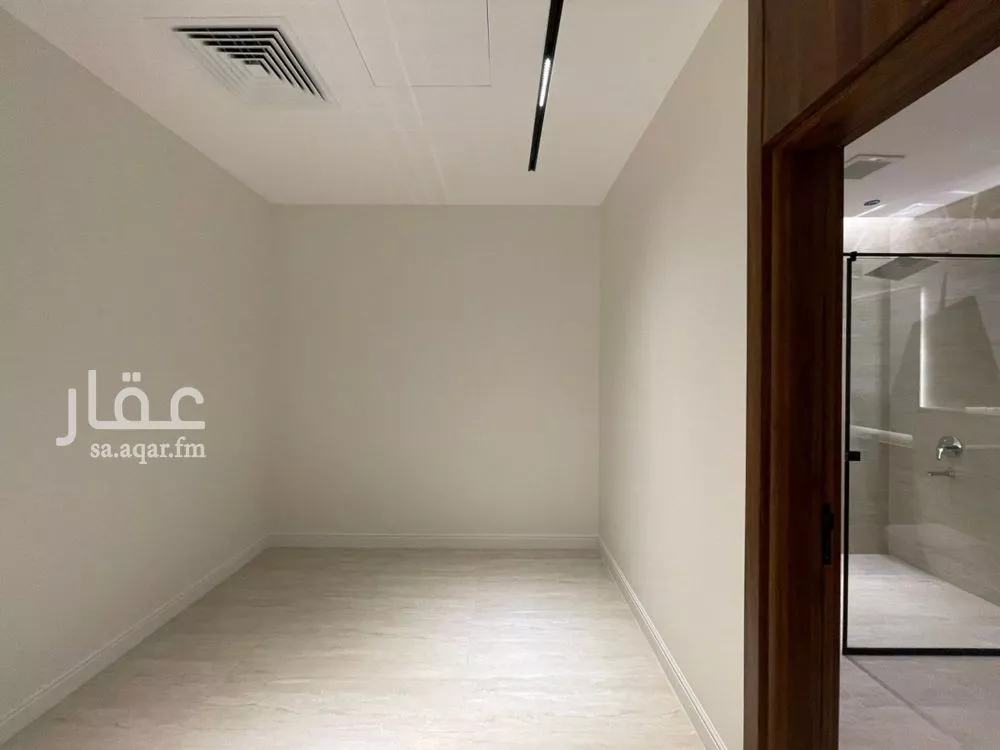 فيلا 5 غرف في النرجس 21
