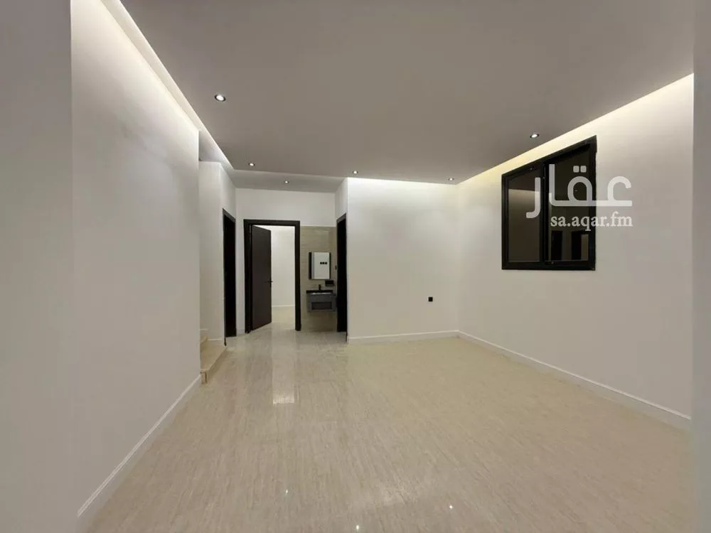 5 bedroom villa in Tuwaiq 13