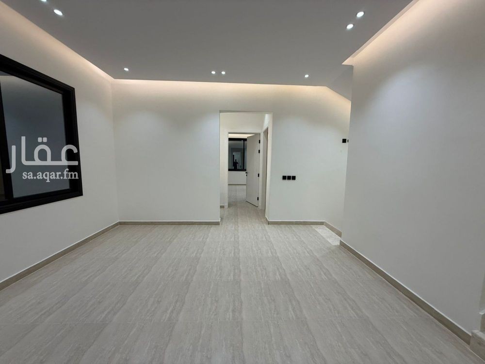 5 bedroom villa in As Suwaidi, Riyadh 24