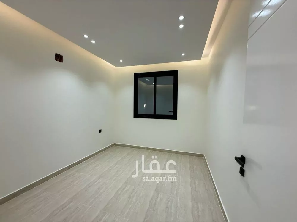 5 bedroom villa in As Suwaidi 7