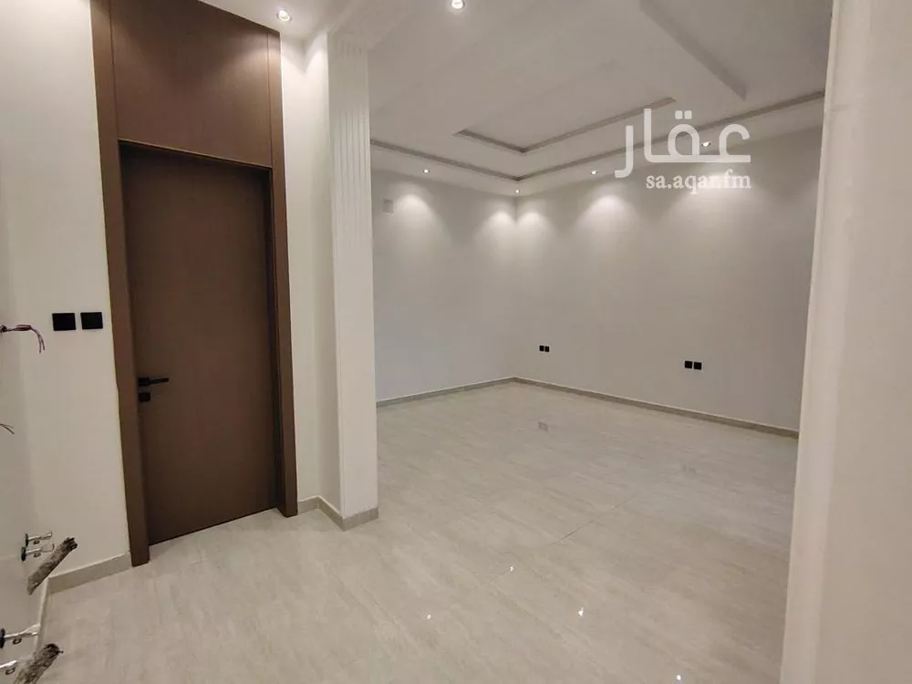 فيلا 6 غرف في الرمال 19